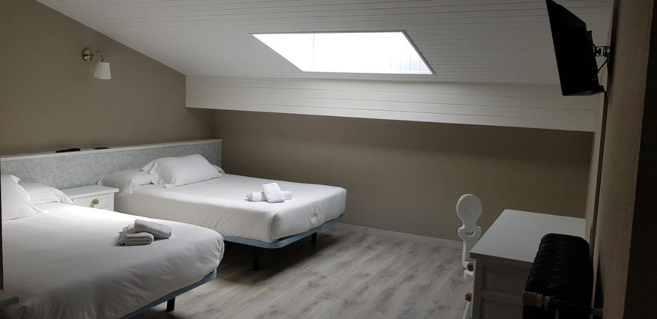Hotel Marques De La Moral Naveces Kültér fotó